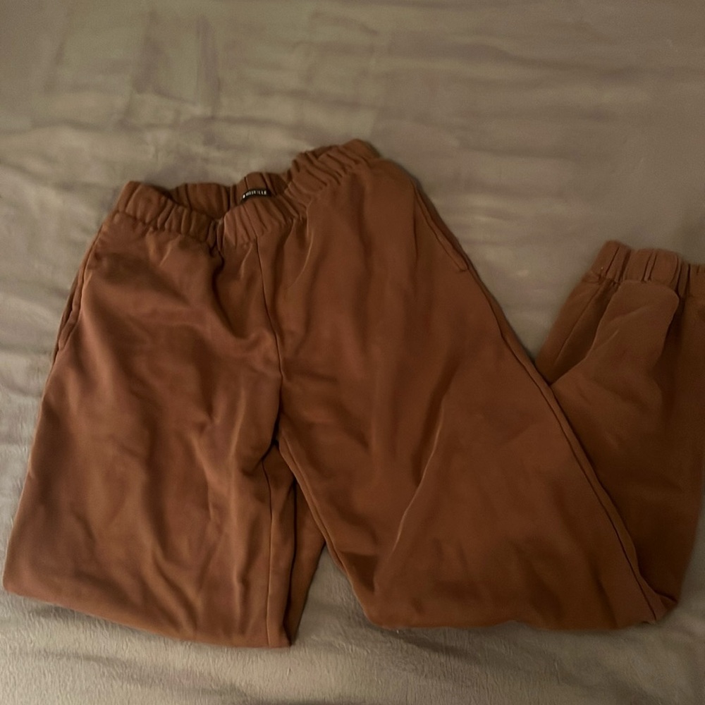 Brandy sweatpants